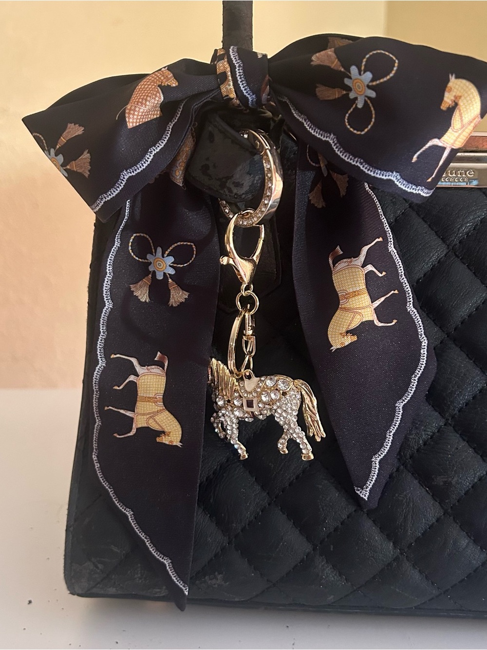 Boutique Designer Twilly Equestrian Horse & Carriage Black Gold Handbag Scarf